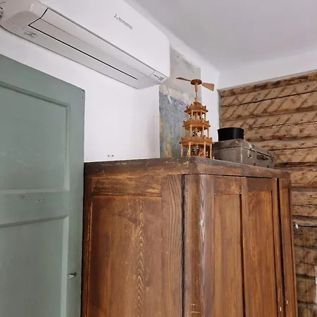 Hillside View House With Garden, Private Parking, Quiet Location - 12 Min To Old Town Anytime, Long Stays Welcome Vilnius Exterior photo