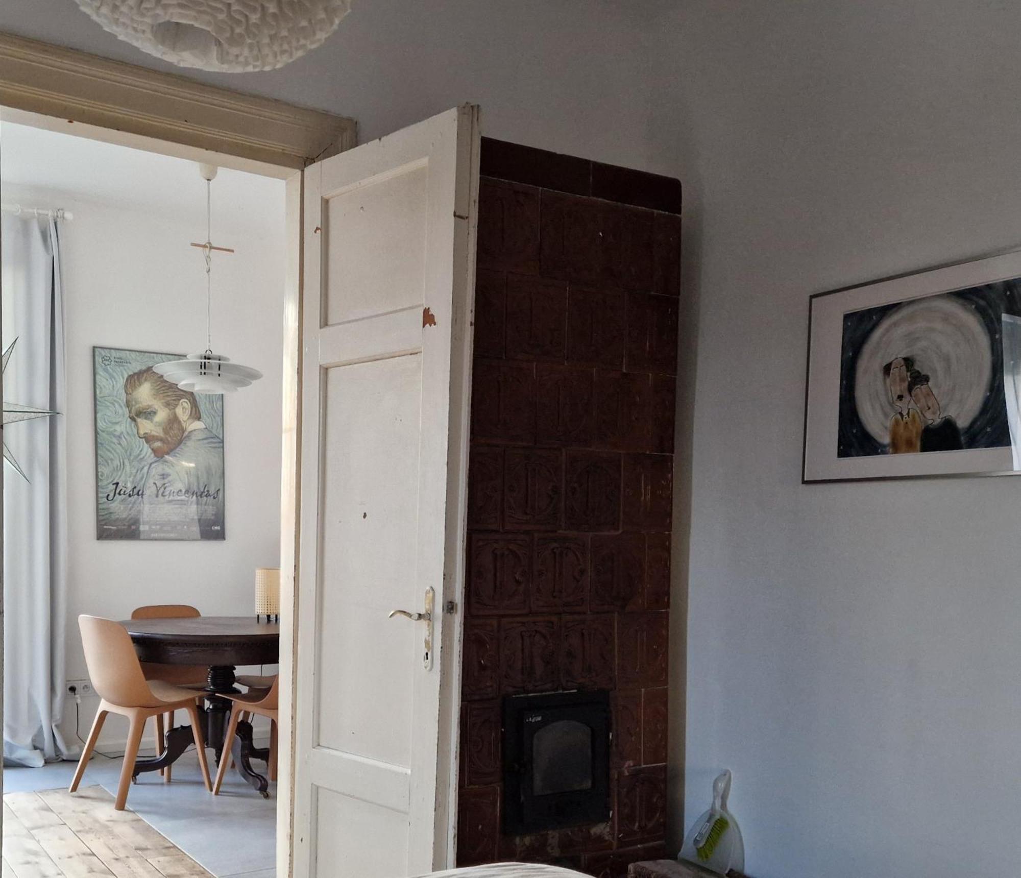 Poilsio namai Hillside View House With Garden, Private Parking, Quiet Location - 12 Min To Old Town Anytime, Long Welcome *