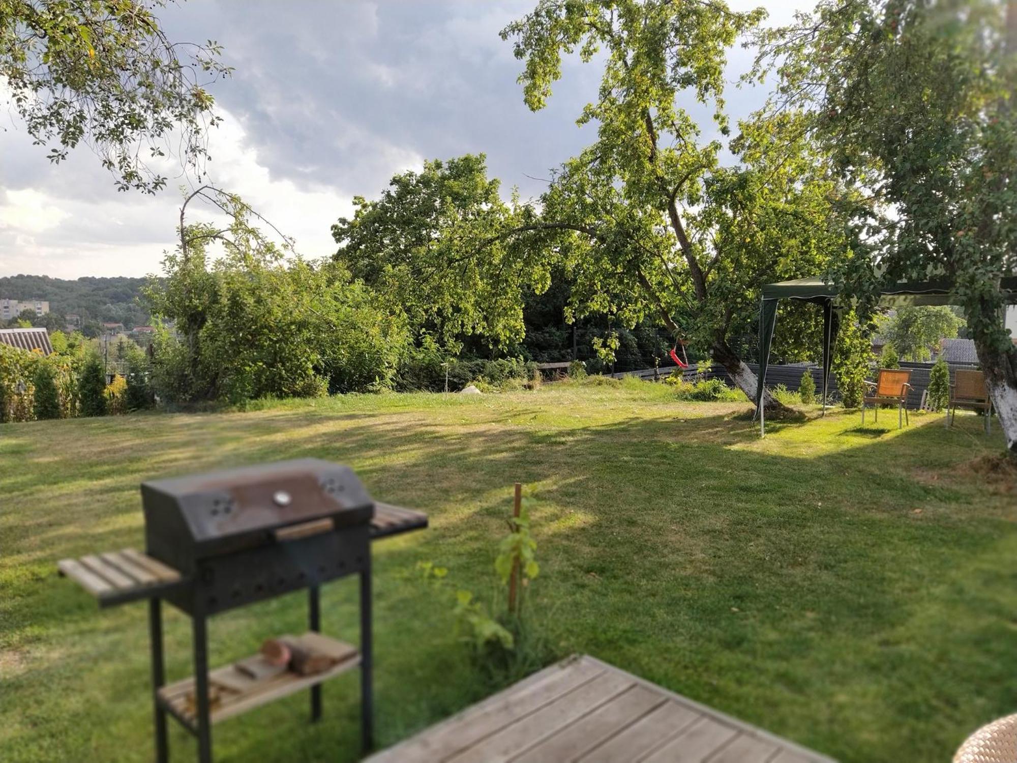 Hillside View House With Garden, Private Parking, Quiet Location - 12 Min To Old Town Anytime, Long Welcome